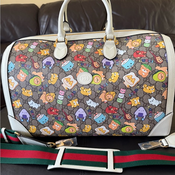 Gucci Cream Canvas Interior - Picture 1 of 16